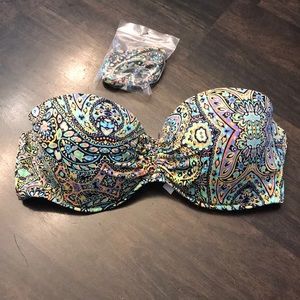 Victoria’s Secret strapless bikini top